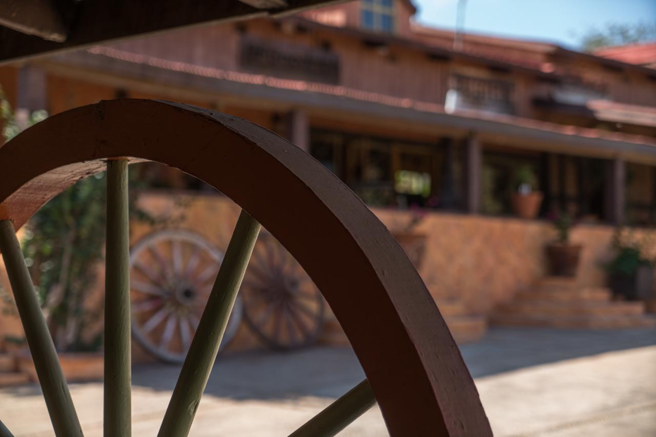 ホテル Horsepower Ranch エンセナダ エクステリア 写真